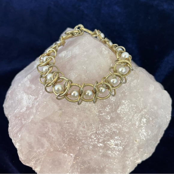 Jewelry - Vintage Goldette NY Bracelet Gold Tone Faux Pearl Link 1960’s Foldover Clasp 8”